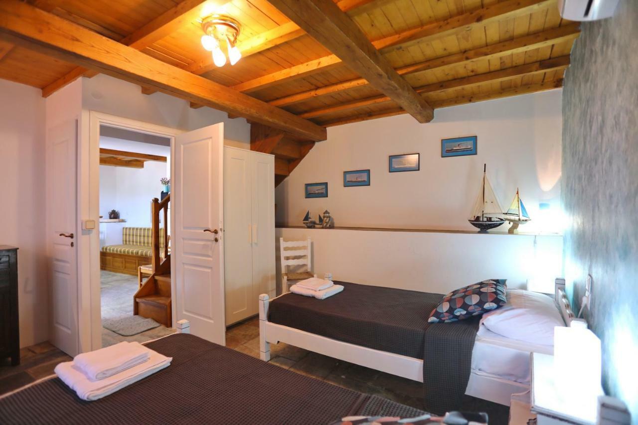 Alikias Country House Panormos  ภายนอก รูปภาพ