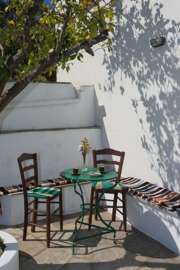 Alikias Country House Panormos  ภายนอก รูปภาพ